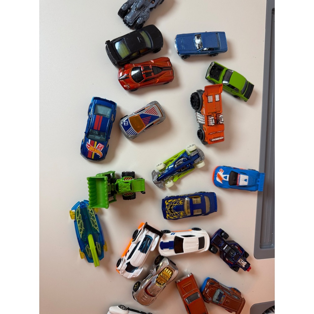 Hot Wheels Mixed Toy Car Lot Kids OS Multi Color Racing Construction Vehicles
